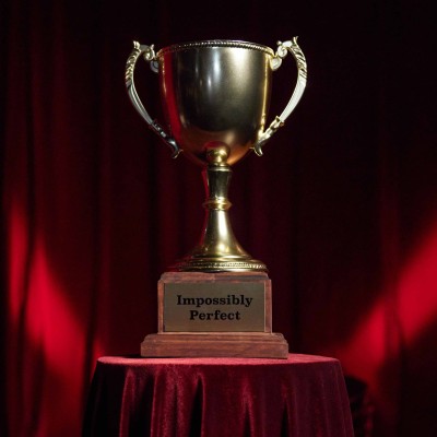 ImpossiblyPerfectTrophy 0O6A7606 wip1 v7