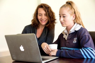 headspace photo library Family 090